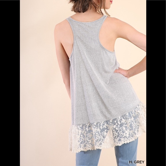 Umgee Tank Top W/ Lace Trim Extender In Gray. - Picture 2 of 3